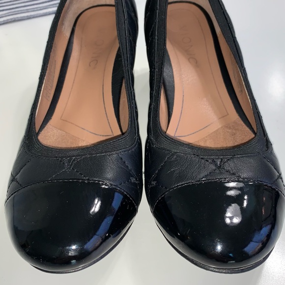 VIONIC Ruby Block Heel Slip On - Picture 4 of 11